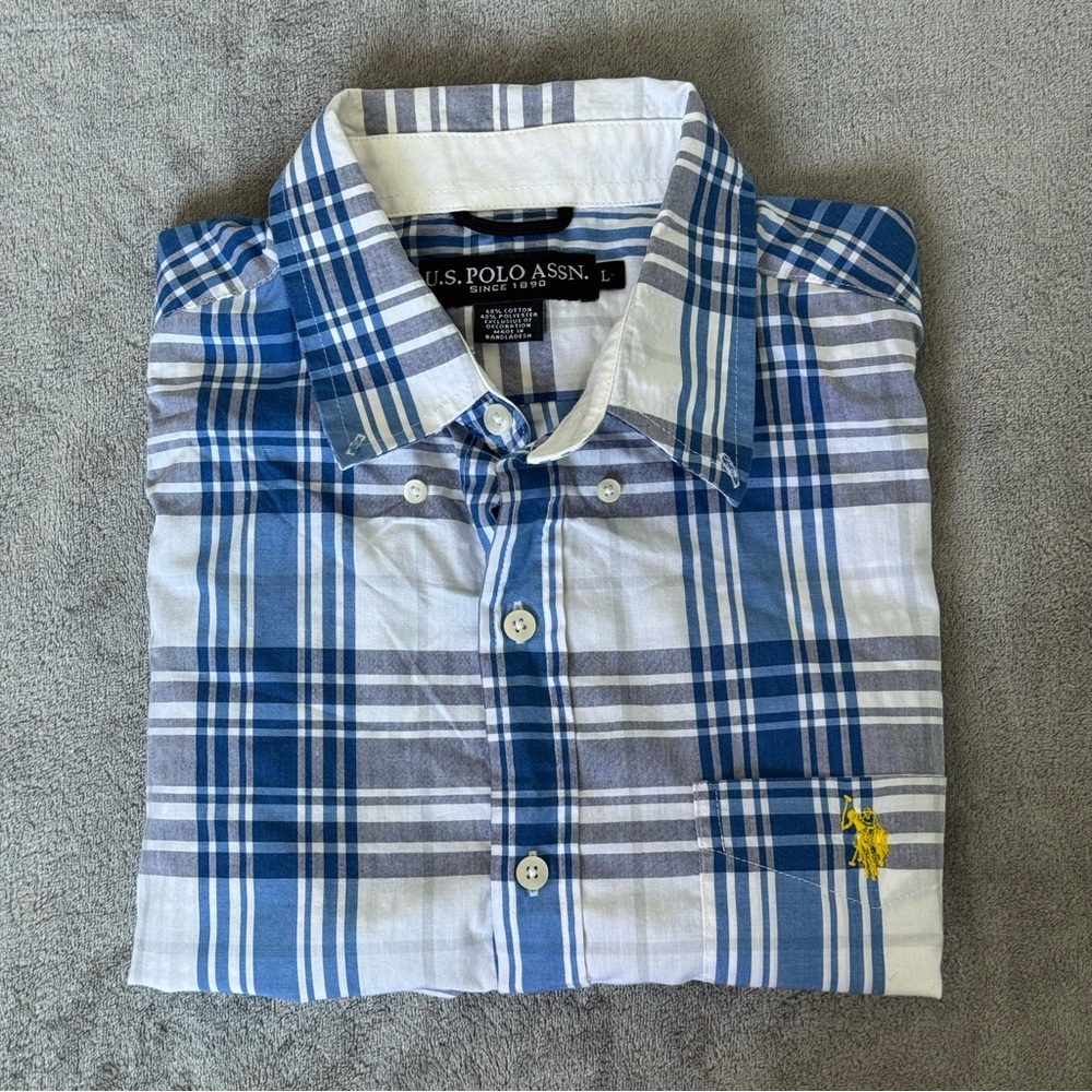 U.S. Polo Assn. Men’s Plaid Button-Up Shirt Blue White Size L